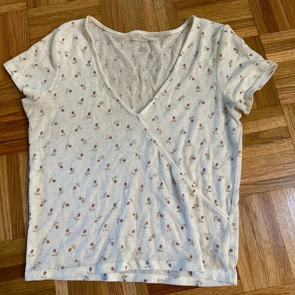 AE floral top